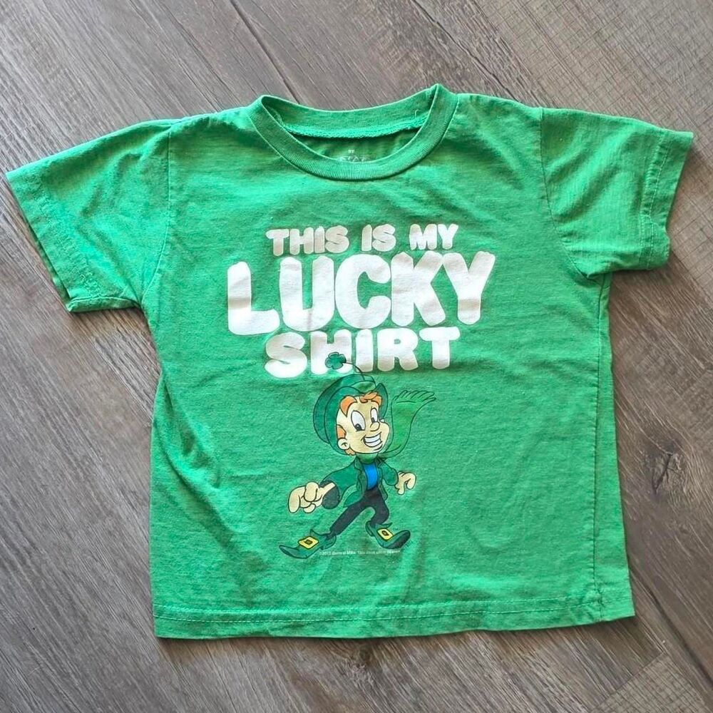 Savvy Boy's Graphic T-Shirt Featuring Lucky from "Lucky Charms", Size 3T